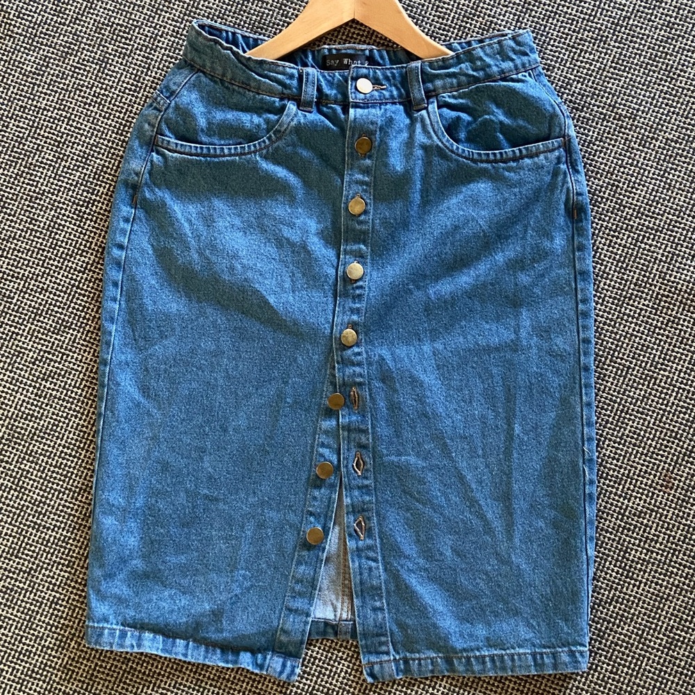 Say What? Small Denim button up skirt